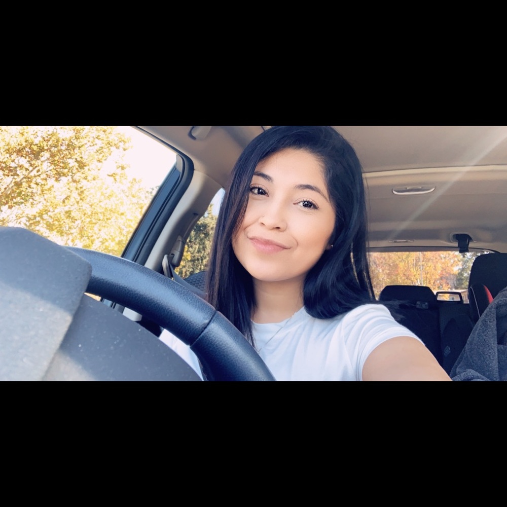 Meet your Posher, Araceli